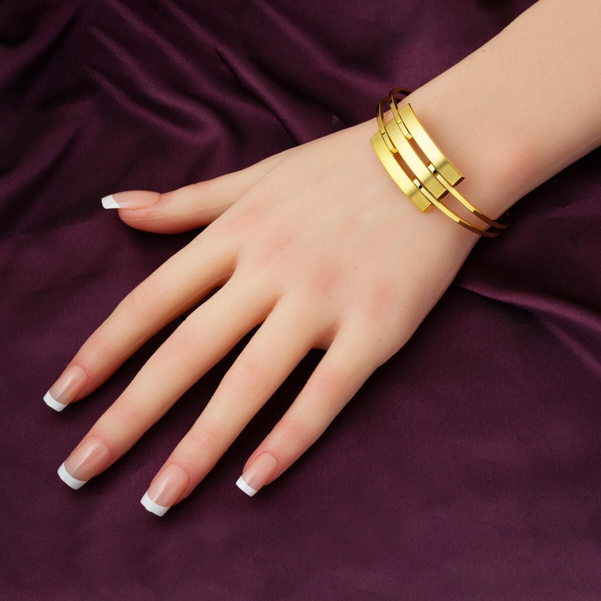 14K Yellow Gold Three Row Ribbed Bangle