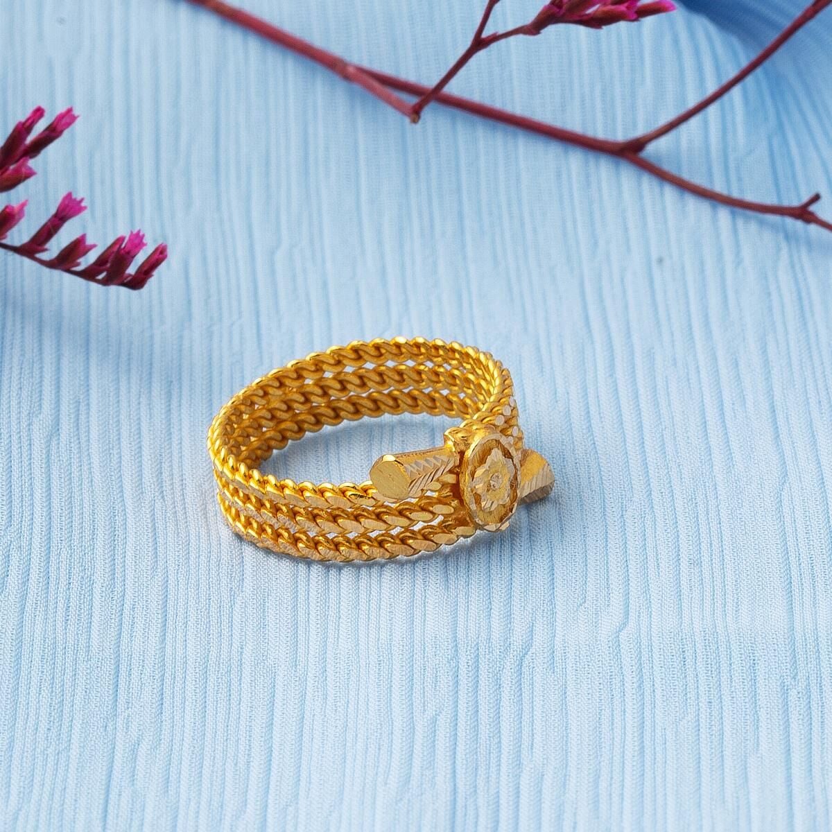 22K Yellow Gold 3-Piece Twisted Signet Ring