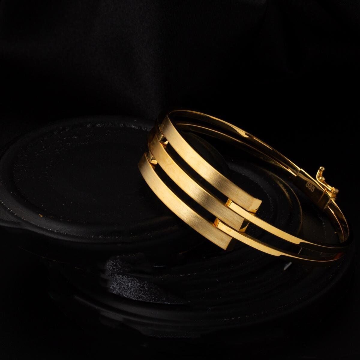 14K Yellow Gold 3-Piece Ribbed Bangle (8.85 g)