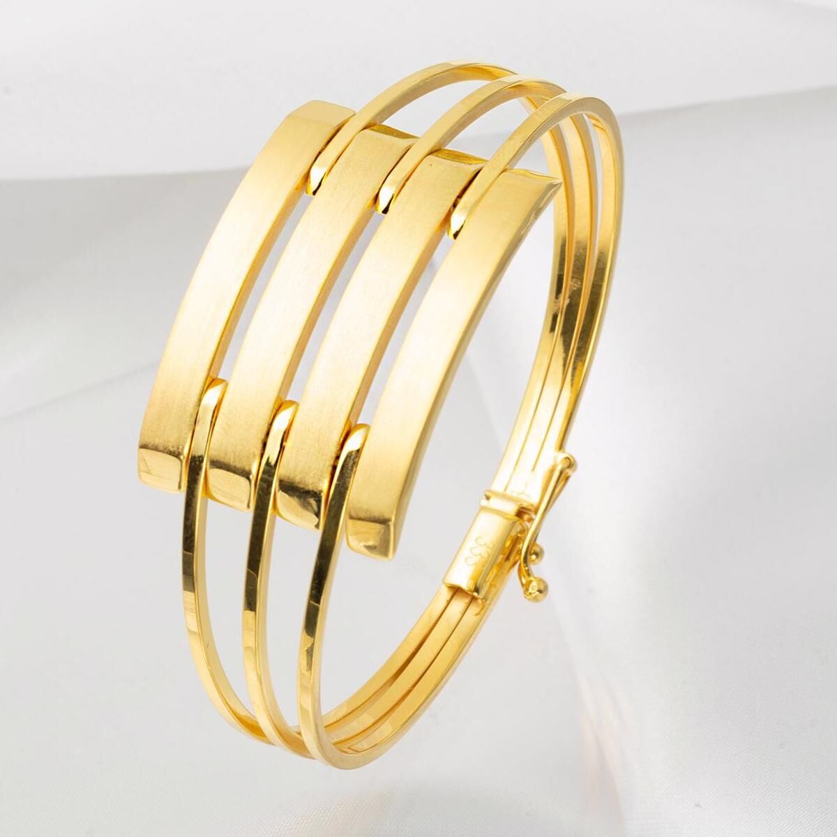14K Yellow Gold 3-Piece Ribbed Hinged Cuff Bangle
