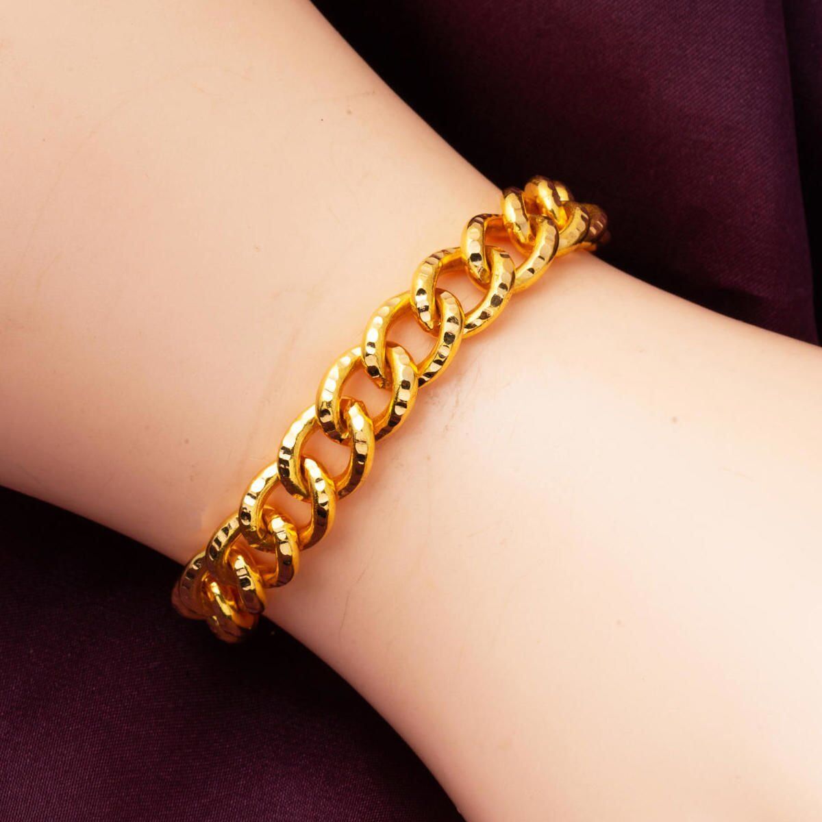 22K Yellow Gold Space Path Bracelet (14.5 g)