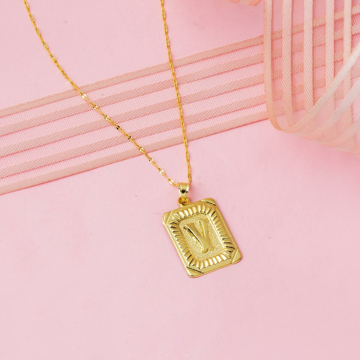 14K Yellow Gold Initial V Square Plate Necklace