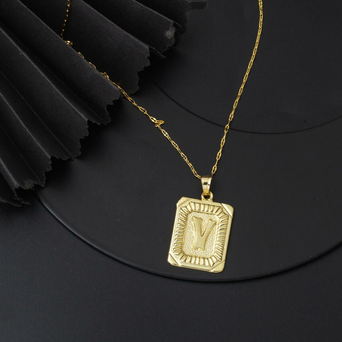 14K Yellow Gold Initial V Square Plate Necklace