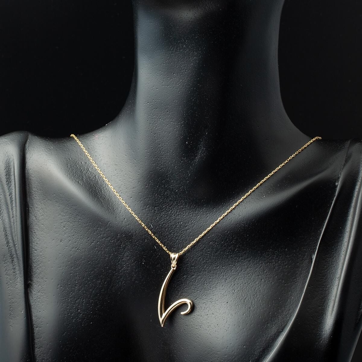 14K Yellow Gold V Initial Pendant