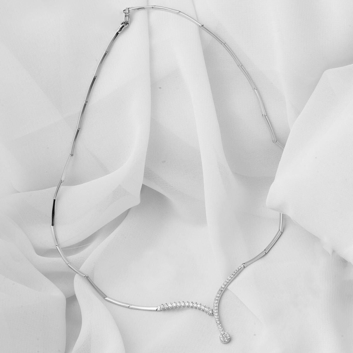 14K White Gold Venus Cubic Zirconia Collar Necklace