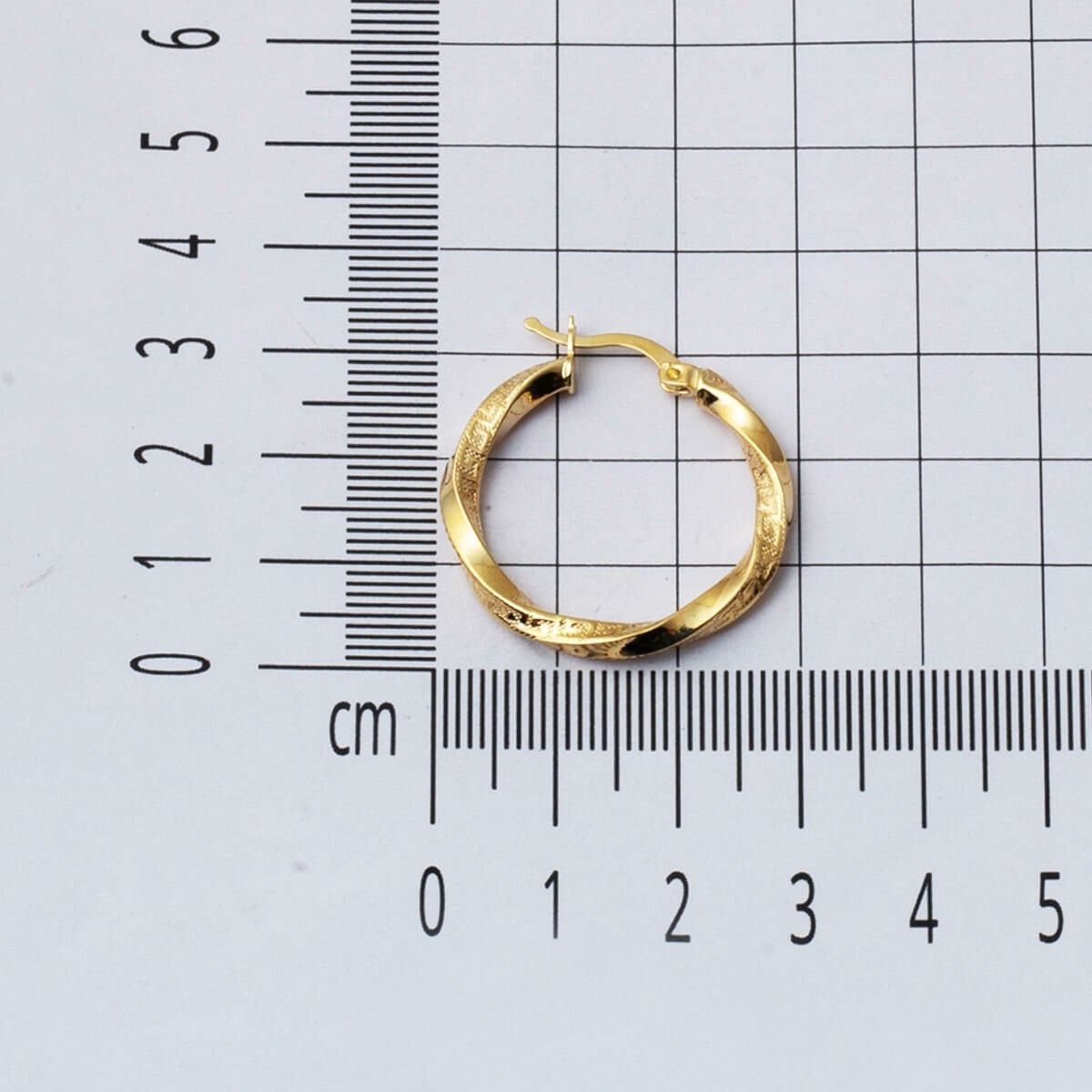 14K Yellow Gold Designer Inspired Twisted Hoop Earrings 3 cm Diameter