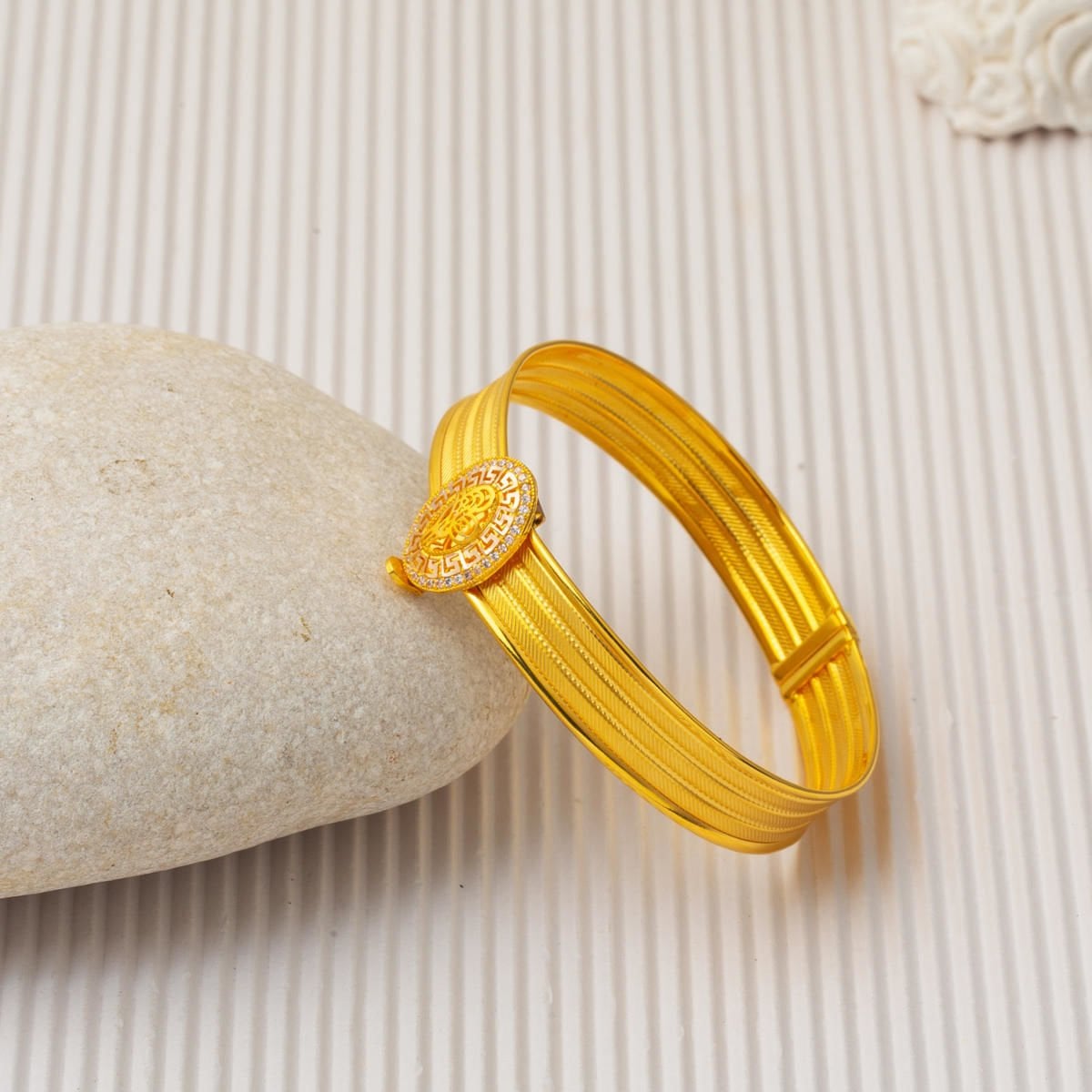 14K Yellow Gold Designer Inspired Ottoman Tughra Mesh Hinged Cuff Cubic Zirconia Bangle