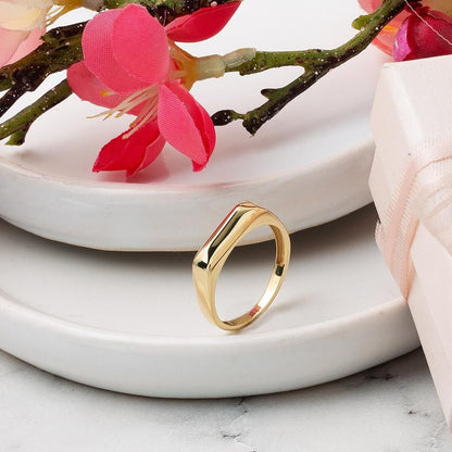 14K Yellow Gold Victoria Pinky Ring