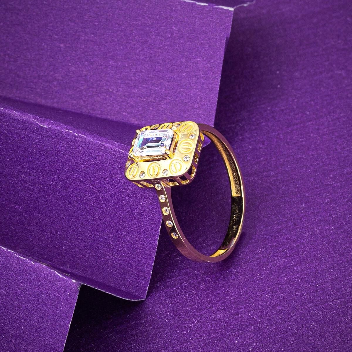 14K Yellow Gold Screw Back Baguette Cubic Zirconia Ring