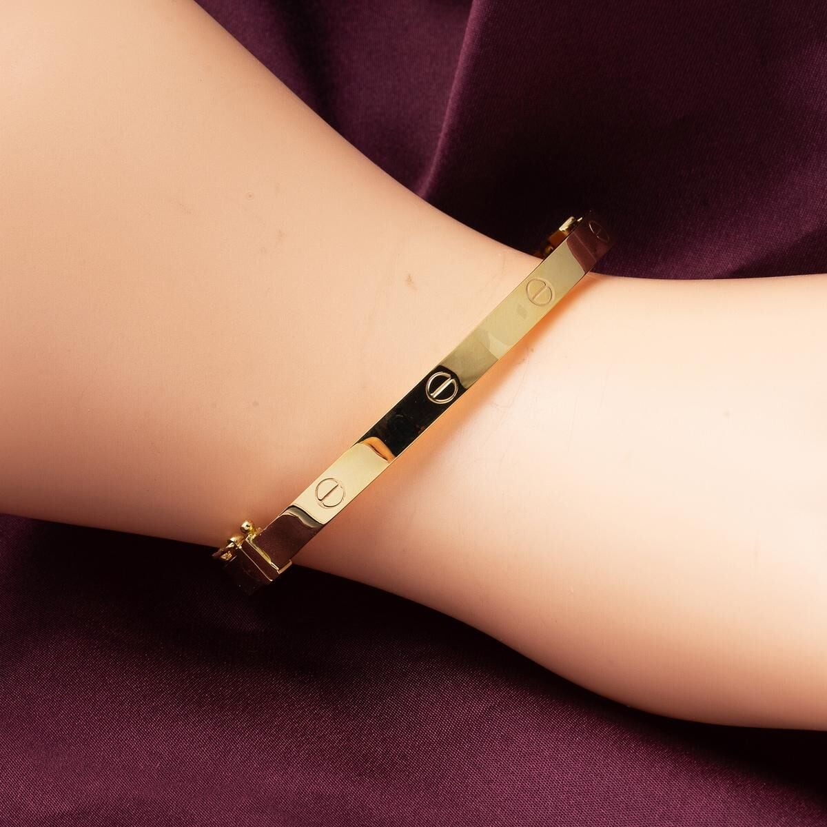 14K Yellow Gold Screw Back Teen Hinged Cuff Bangle