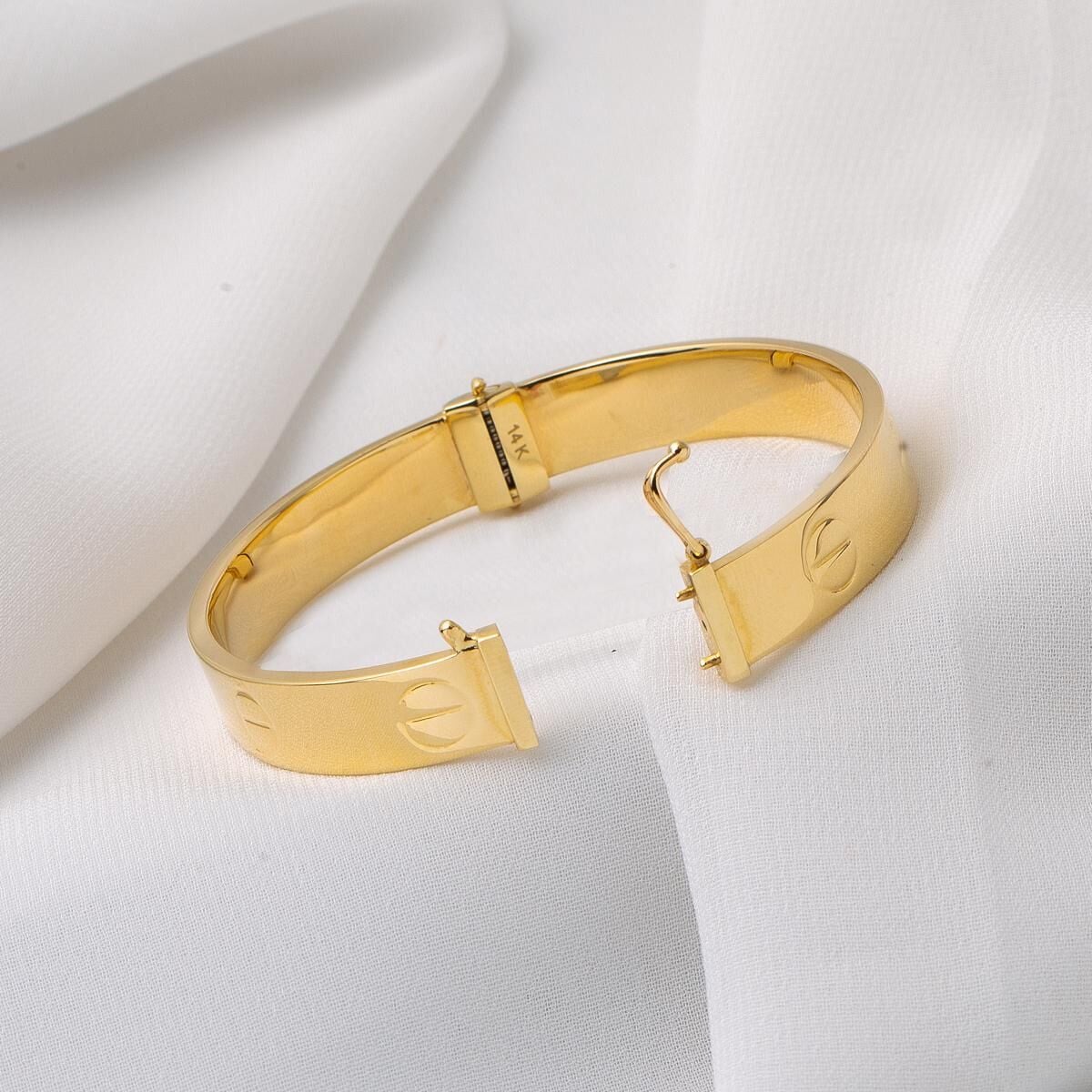 14K Yellow Gold Screw Back Hinged Cuff Teen Bangle