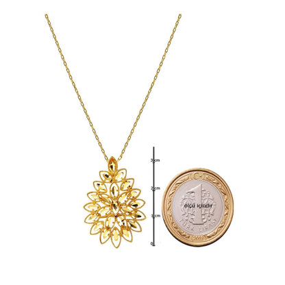 22K Yellow Gold Leaf Necklace (6.33 g)