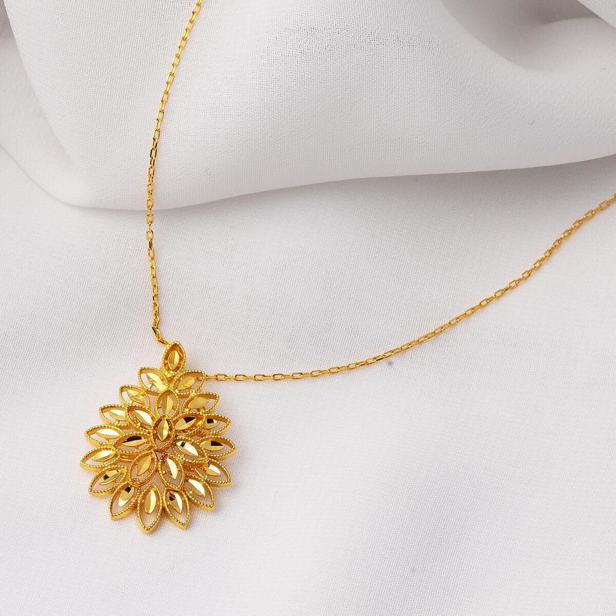 22K Yellow Gold Leaf 3-Piece Jewelry Set