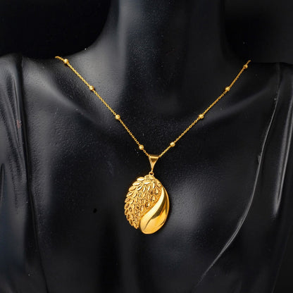 22K Yellow Gold Leaf Teardrop Design Necklace