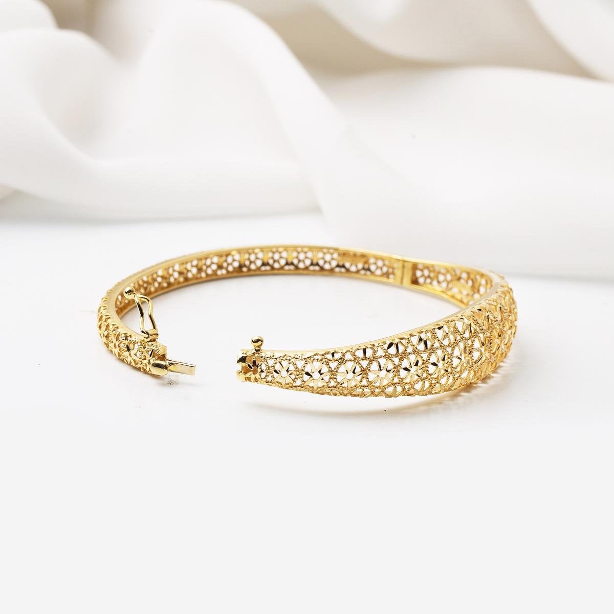 14K Yellow Gold Flower of Life Hinged Cuff Bangle (10.31 g)