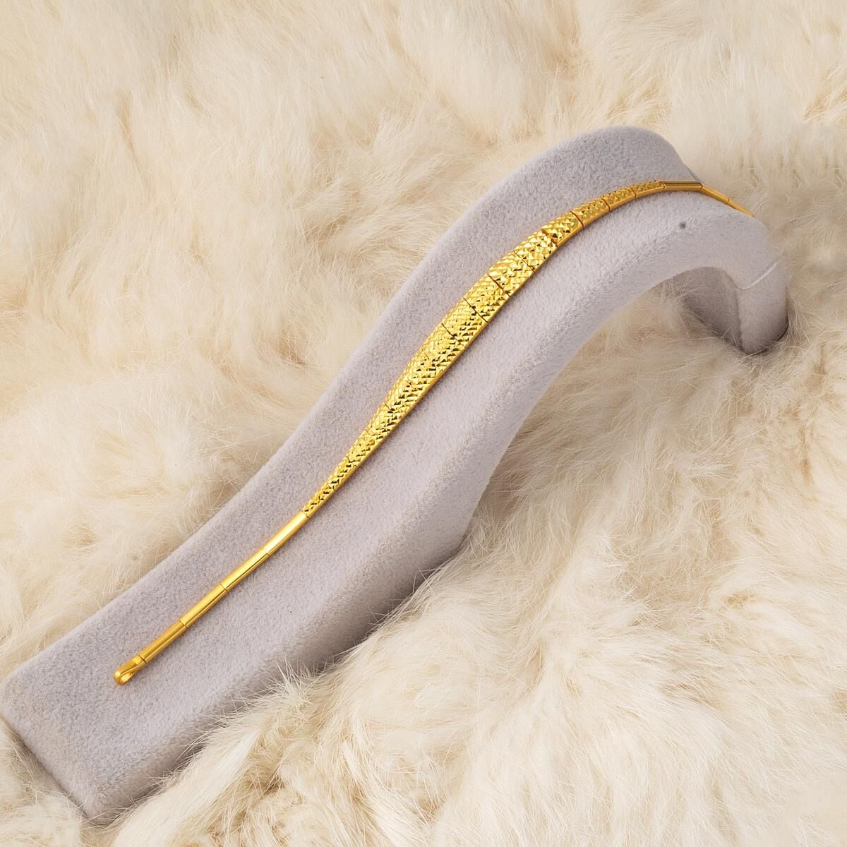 22K Yellow Gold Snake Skin Bracelet