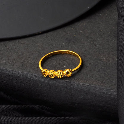 22K Yellow Gold Star Ring (1.48 g)