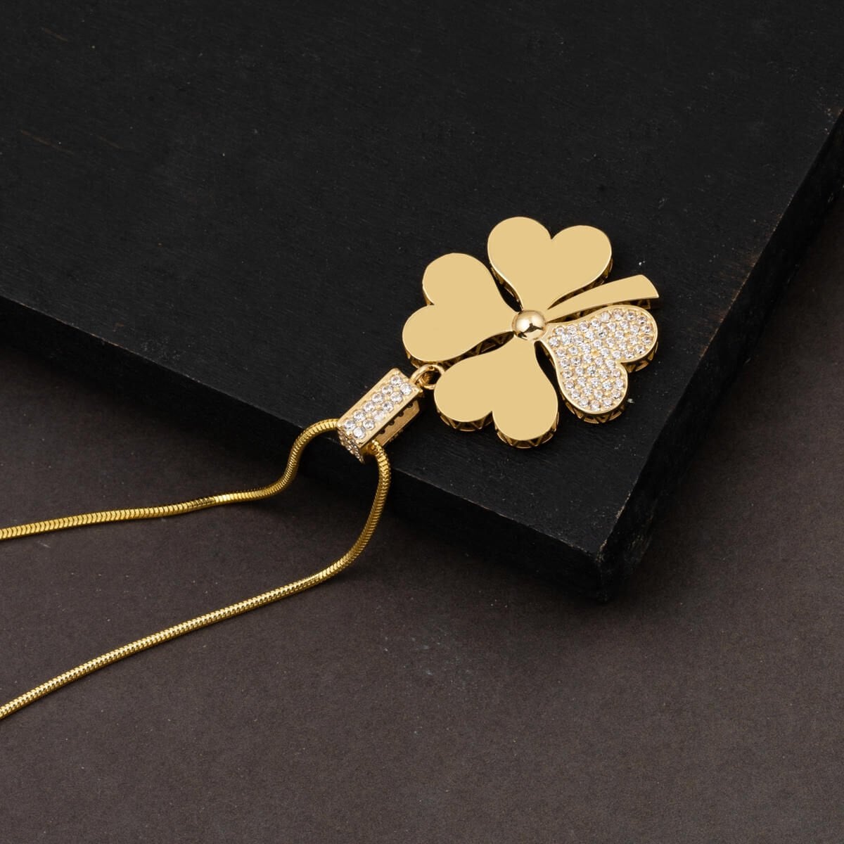 14K Yellow Gold Clover Large Cubic Zirconia Necklace