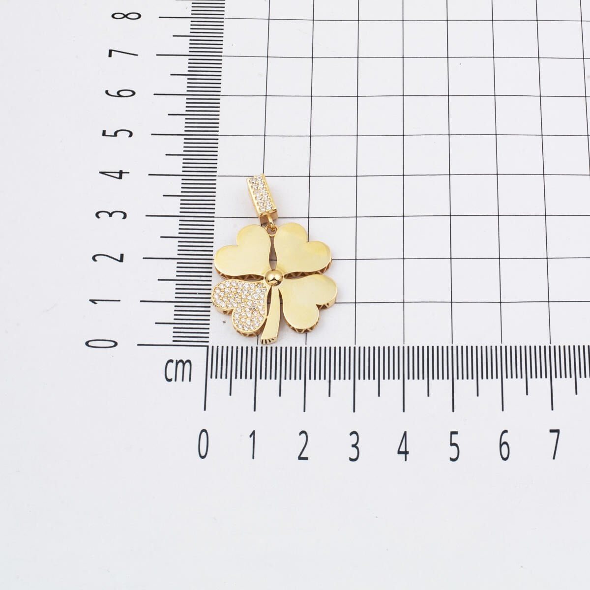 14K Yellow Gold Clover Large Cubic Zirconia Necklace