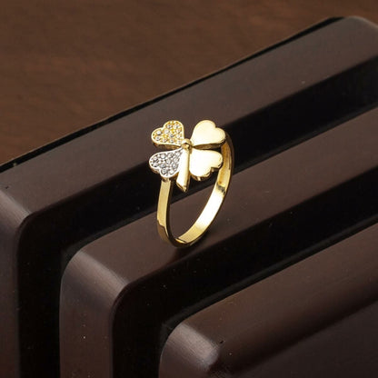 14K Yellow Gold Clover Cubic Zirconia Ring