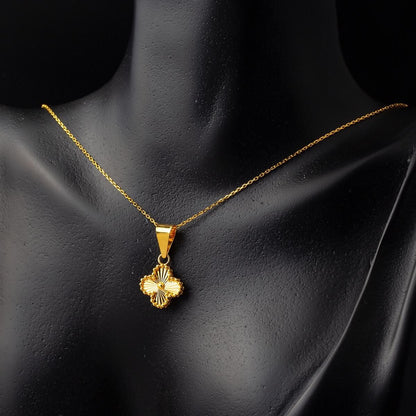 22K Yellow Gold Clover Necklace (4.95 g)