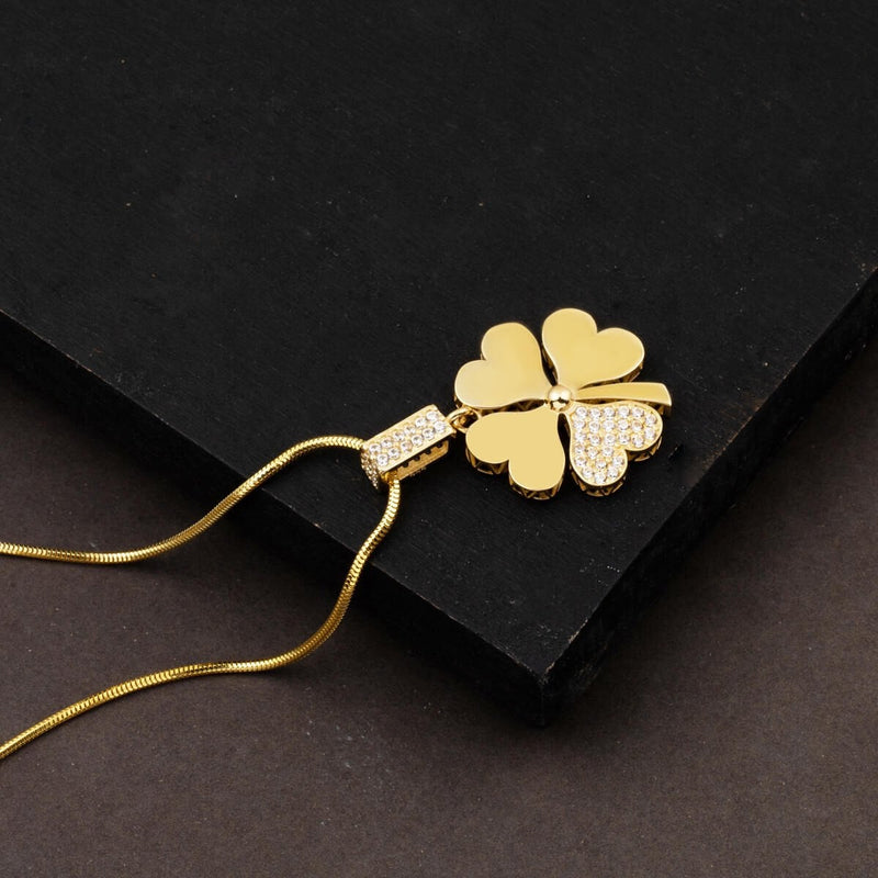 14K Yellow Gold Italian Chain Clover Cubic Zirconia Necklace