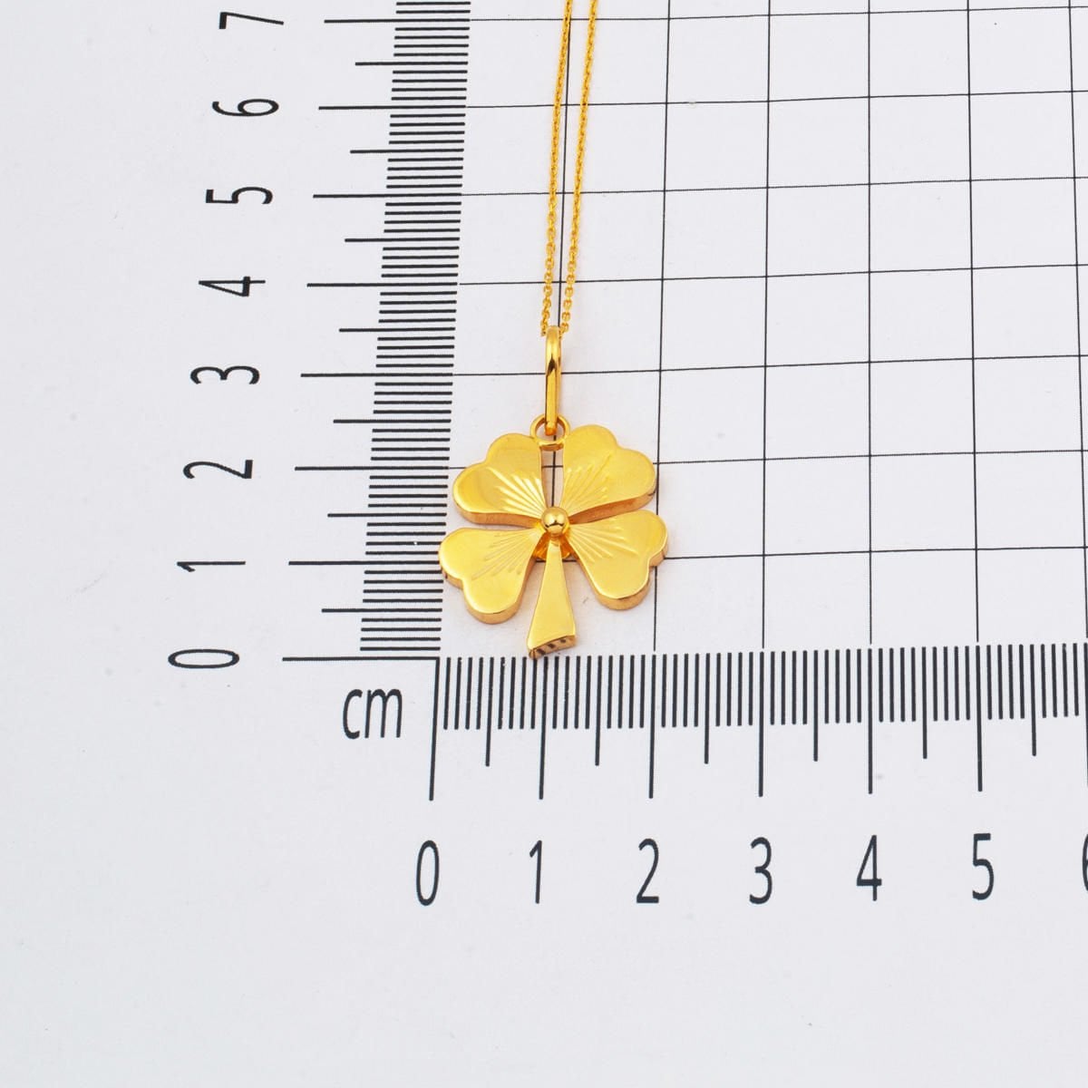 22K Yellow Gold Clover Necklace
