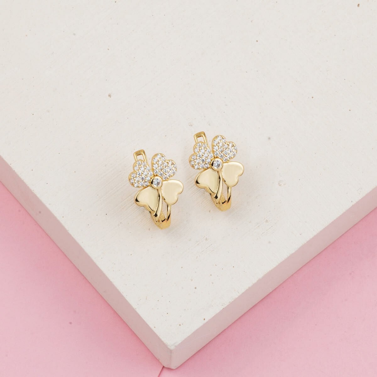 14K Yellow Gold Clover Cubic Zirconia Earrings (2.85 g)