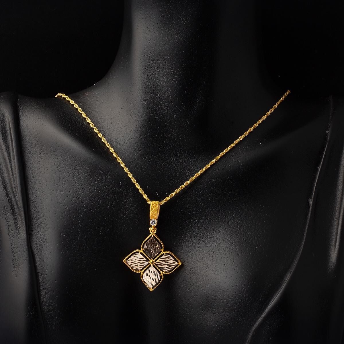 14K Yellow Gold Lily Cubic Zirconia Necklace