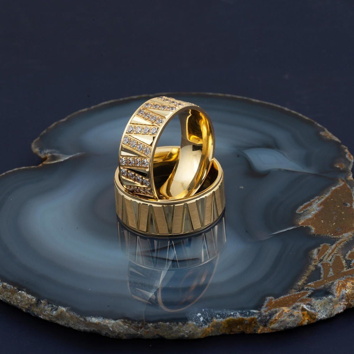 14K Yellow Gold Zigzag Men's Wedding Band Ring