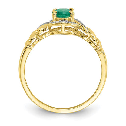 10K Yellow Gold Emerald and Real Diamond Ring
