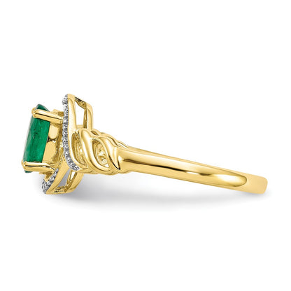 10K Yellow Gold Emerald and Real Diamond Ring
