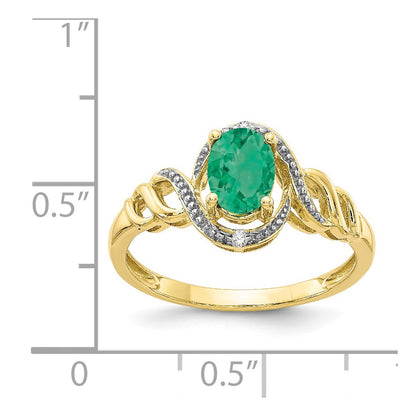 10K Yellow Gold Emerald and Real Diamond Ring