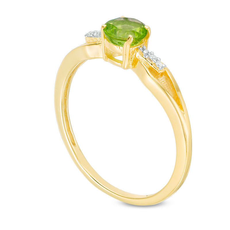 5.0mm Peridot and Natural Diamond Accent Split Shank Ring in Sterling Silver with Solid 14K Gold Plate