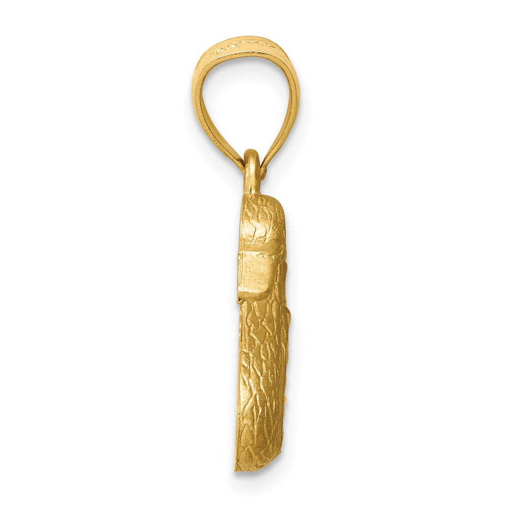 14k Yellow Gold Diamond-cut Swan Pendant