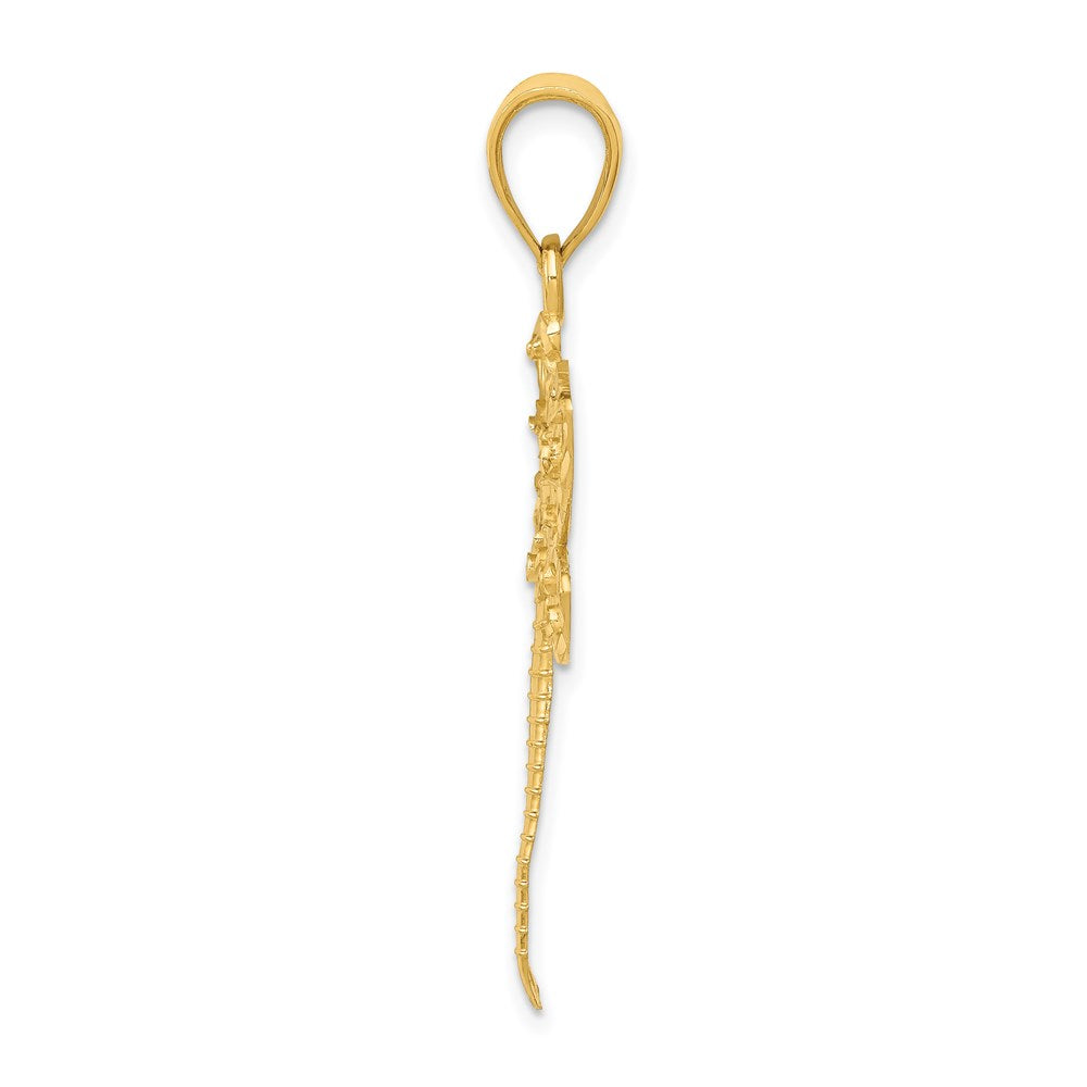 14k Yellow Gold Diamond-cut Dragonfly Pendant
