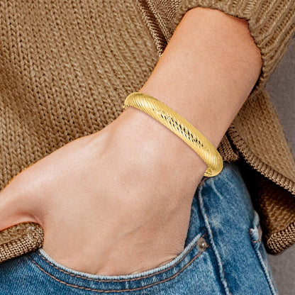 14k Yellow Gold 7/16 Textured Hinged Bangle