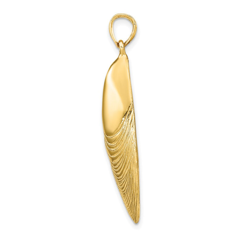 14k Yellow Gold Mussel Shell Pendant