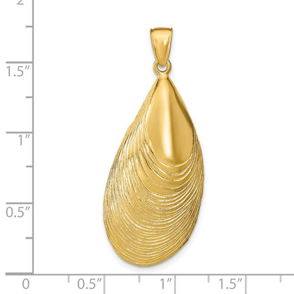 14k Yellow Gold Mussel Shell Pendant