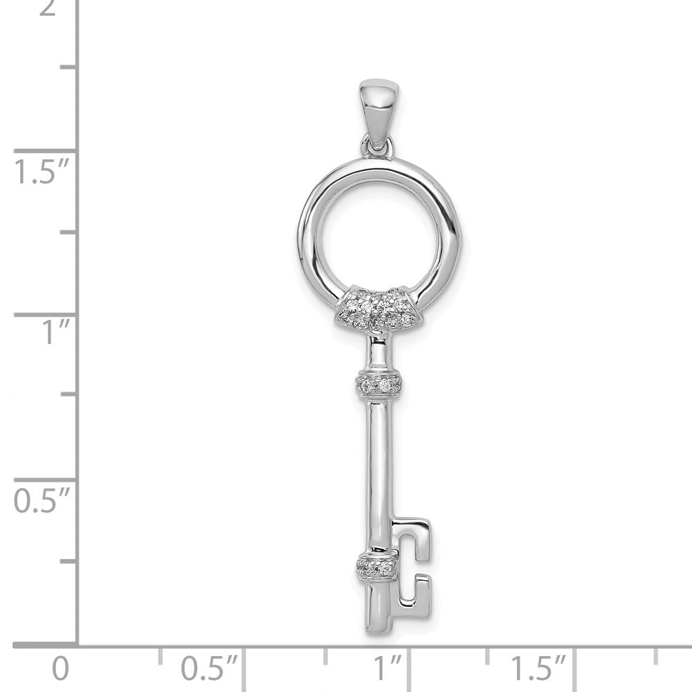 14k White Gold Real Diamond Circle Key Pendant