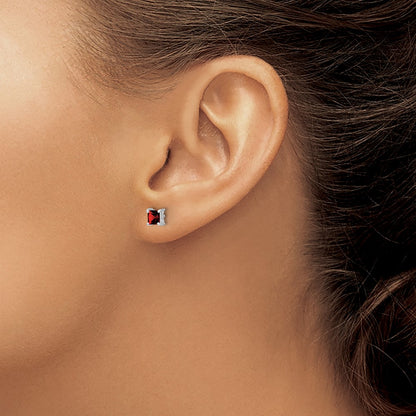 Sterling Silver 4mm Princess Garnet Post Earrings