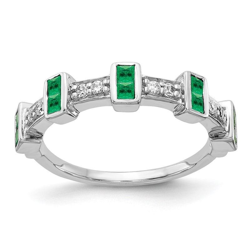 14k White Gold Fancy Real Diamond and Emerald Ring