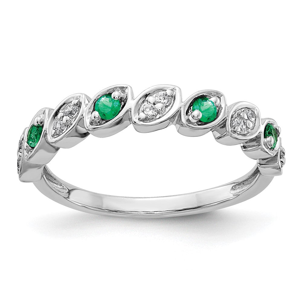 14k White Gold Fancy Real Diamond and Emerald Ring