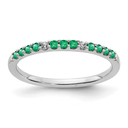 14k White Gold Real Diamond and Emerald Band
