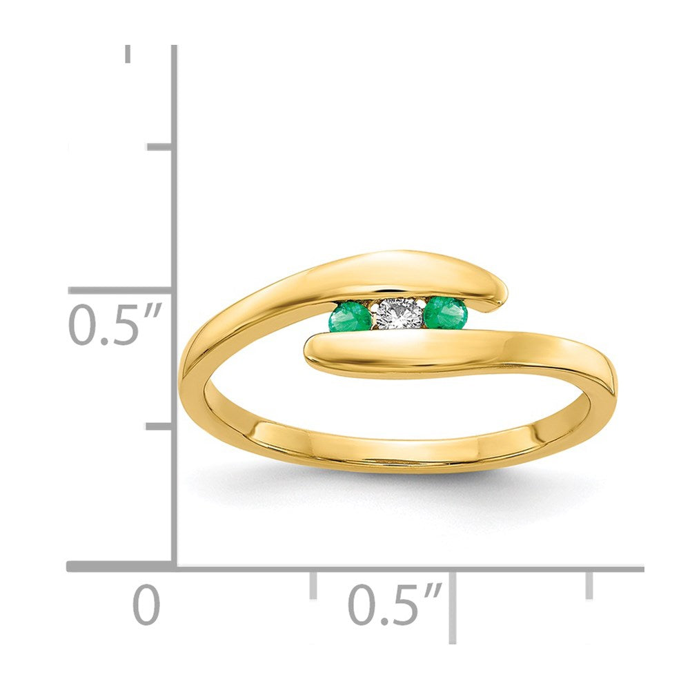 14K Yellow Gold Emerald and Real Diamond 3-stone Ring