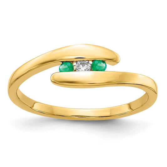 14K Yellow Gold Emerald and Real Diamond 3-stone Ring
