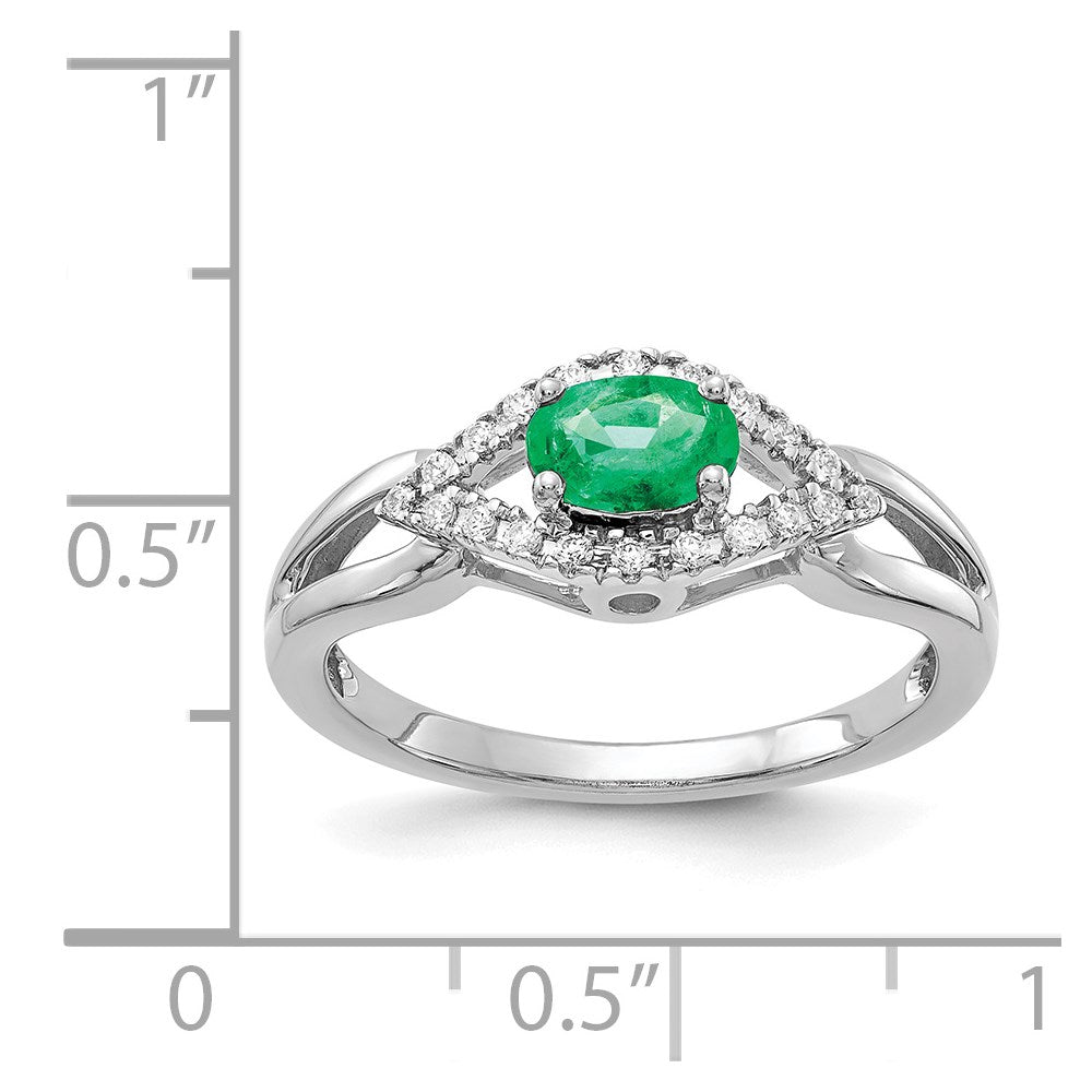 14k White Gold Real Diamond and Emerald Ring