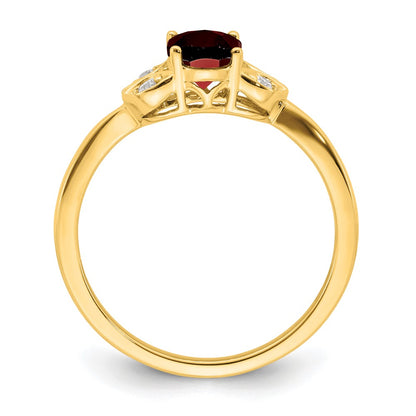 14K Yellow Gold Garnet and Real Diamond Ring