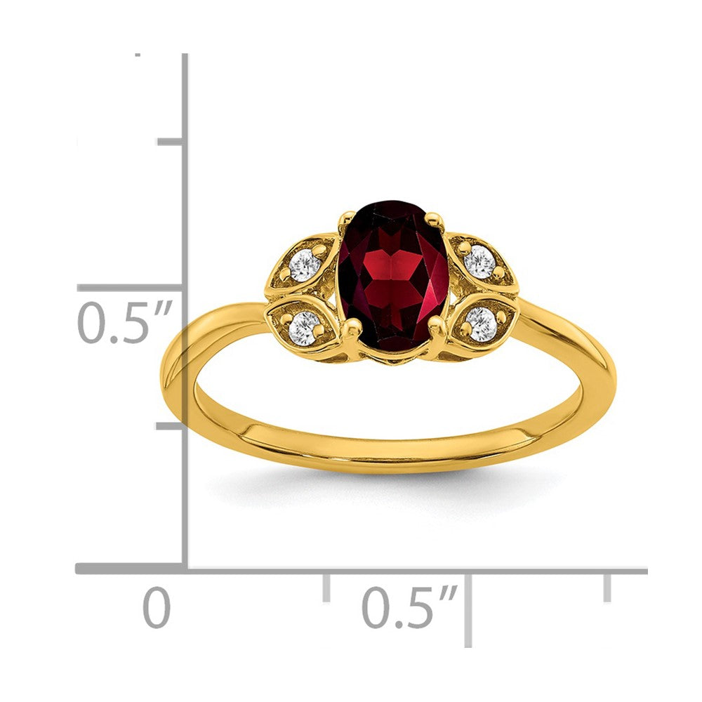 14K Yellow Gold Garnet and Real Diamond Ring