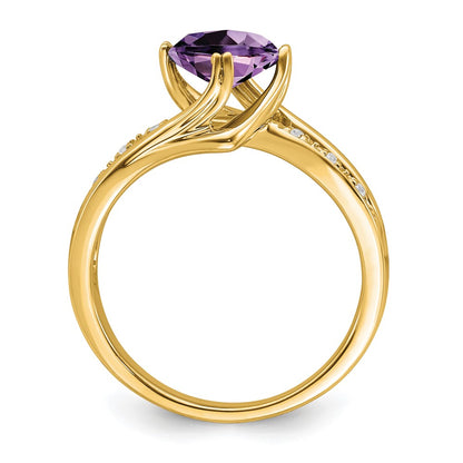 14K Yellow Gold Amethyst and Real Diamond Ring